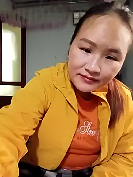 Snapshot of Tamara-a chatting on 03-14-26, 02:50 Tamara-a online show from 03-14-26, 02:50