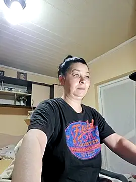 Snapshot of Soffy_Skye chatting on 02-08-26, 05:55 Soffy Skye online show from 02-08-26, 05:55