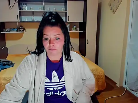 Soffy Skye online show from 04-27-26, 04:54