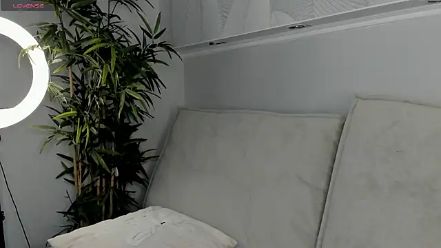 Krysadapp online show from 04-28-26, 12:09