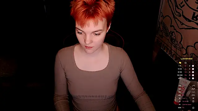 Snapshot of KrisNeal chatting on 11-11-25, 05:40 KrisNeal online show from 11-11-25, 05:40