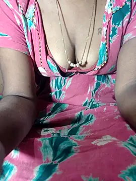 Snapshot of Tamil_Kavitha chatting on 09-27-25, 11:59 Tamil Kavitha online show from 09-27-25, 11:59