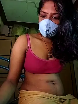 Snapshot of Tamil_Kavitha chatting on 05-26-26, 05:47 Tamil Kavitha online show from 05-26-26, 05:47