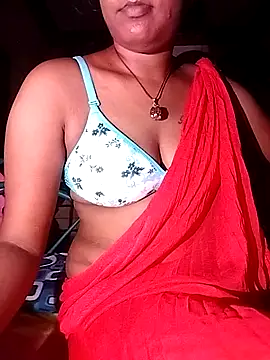 Snapshot of Tamil_Kavitha chatting on 07-01-26, 04:40 Tamil Kavitha online show from 07-01-26, 04:40