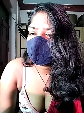 Snapshot of Tamil_Kavitha chatting on 07-07-26, 04:22 Tamil Kavitha online show from 07-07-26, 04:22
