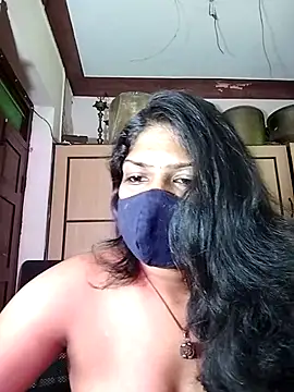 Snapshot of Tamil_Kavitha chatting on 07-14-26, 05:34 Tamil Kavitha online show from 07-14-26, 05:34