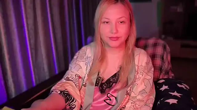 BikiHellena online show from 11-07-25, 06:35