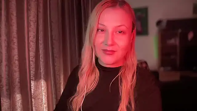 BikiHellena online show from 11-12-25, 09:42