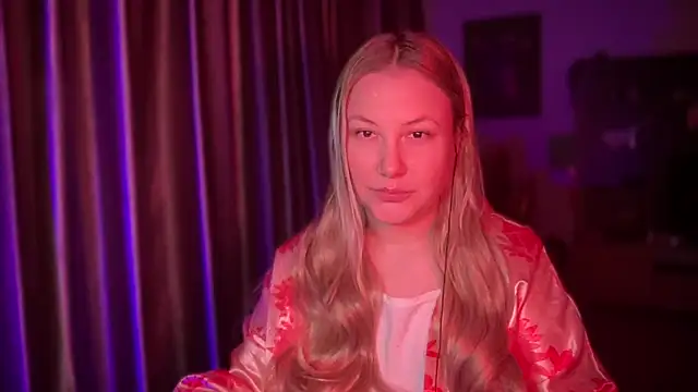 BikiHellena online show from 04-24-26, 03:31