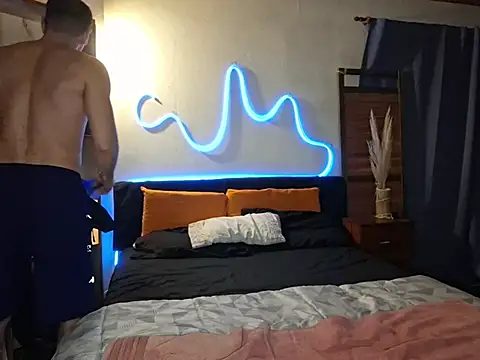 Snapshot of ObeyLust chatting on 11-26-25, 06:14 ObeyLust online show from 11-26-25, 06:14