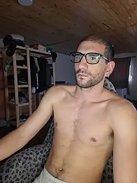 Snapshot of ObeyLust chatting on 03-30-26, 11:33 ObeyLust online show from 03-30-26, 11:33