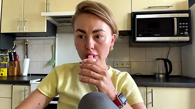 MartaLuna  online show from 07-07-26, 07:45