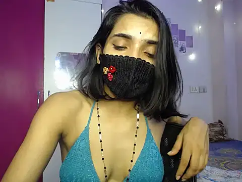 Sweetangle24 online show from 09-21-25, 12:45