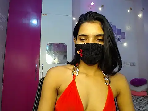 Sweetangle24 online show from 10-30-25, 09:55