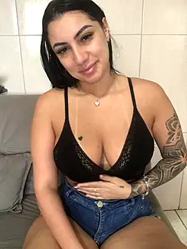 Andreininha online show from 10-27-25, 07:40