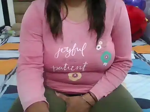 Snapshot of Bhabhi_osm chatting on 06-13-26, 05:11 Bhabhi osm online show from 06-13-26, 05:11