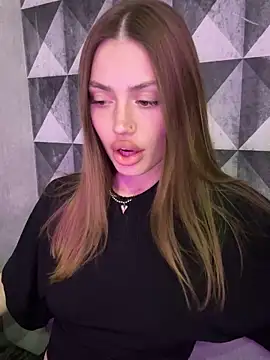 Elizabeth Tay online show from 03-31-26, 07:03