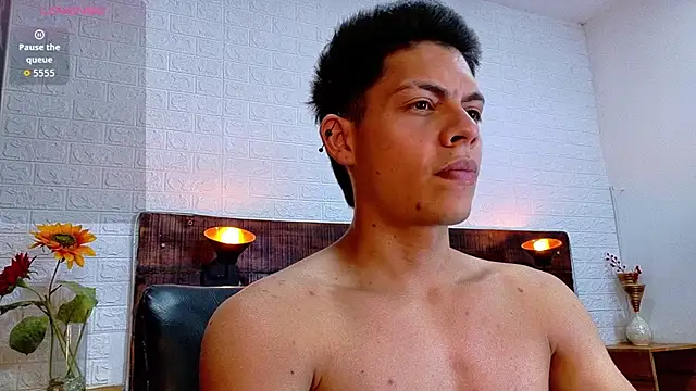 Snapshot of JhosuaVega chatting on 11-07-25, 09:26 JhosuaVega online show from 11-07-25, 09:26