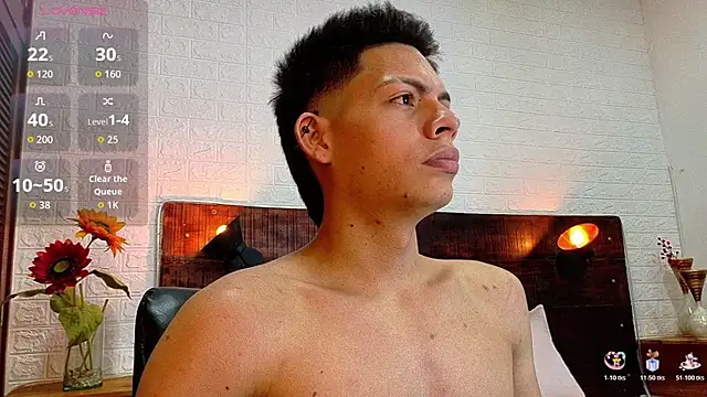 Snapshot of JhosuaVega chatting on 11-25-25, 03:06 JhosuaVega online show from 11-25-25, 03:06