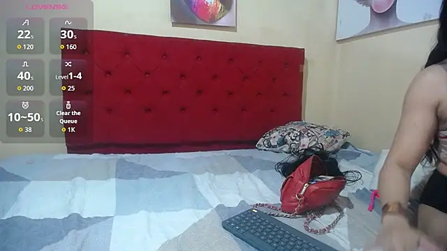 Snapshot of Anthonella_duran chatting on 09-19-25, 02:29 Anthonella duran online show from 09-19-25, 02:29