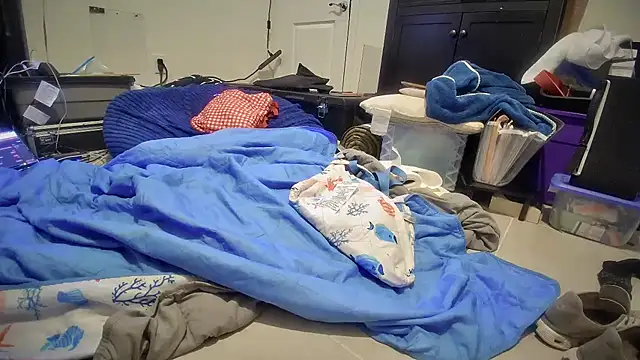 jasoncali305 online show from 11-29-25, 09:45