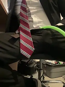 jasoncali305 online show from 01-07-26, 03:14