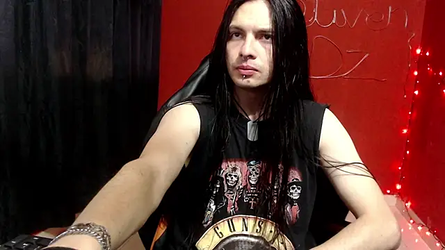 Snapshot of stvn_hot chatting on 01-08-26, 11:51 stvn hot online show from 01-08-26, 11:51