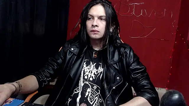 Snapshot of stvn_hot chatting on 02-12-26, 06:08 stvn hot online show from 02-12-26, 06:08