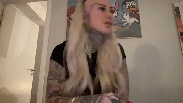 Snapshot of paulinaalatalo chatting on 01-18-26, 08:12 paulinaalatalo online show from 01-18-26, 08:12