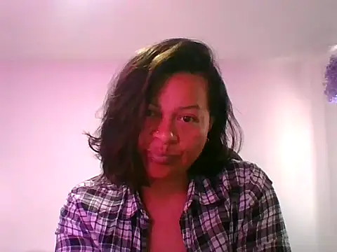 adri89-g online show from 10-17-25, 12:08