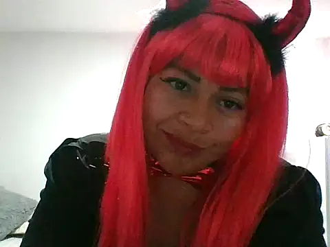 adri89-g online show from 10-31-25, 12:50