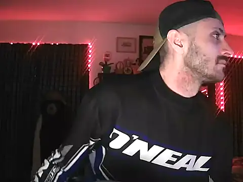 Snapshot of HarmoniousPhantasm3 chatting on 03-16-26, 12:42 HarmoniousPhantasm3 online show from 03-16-26, 12:42