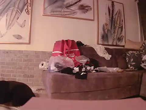 Snapshot of Alexis21821 chatting on 09-16-25, 10:00 Alexis21821 online show from 09-16-25, 10:00