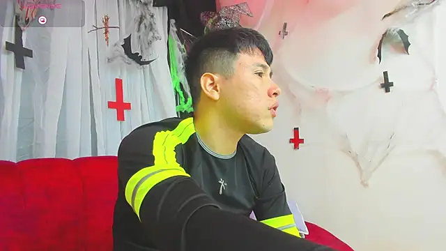 Nick Wolff online show from 10-24-25, 07:16