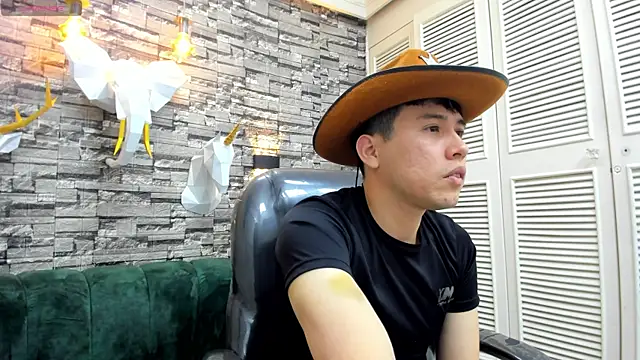 Nick Wolff online show from 12-03-25, 04:09