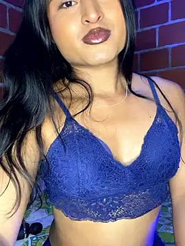 Michelle Narvaez online show from 06-18-26, 01:28