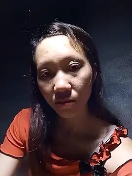 Snapshot of bonnie-00 chatting on 09-18-25, 01:46 bonnie-00 online show from 09-18-25, 01:46
