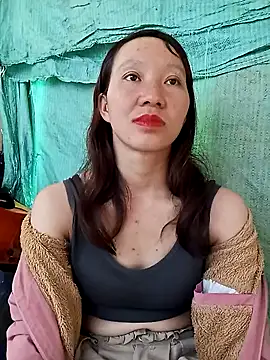 Snapshot of bonnie-00 chatting on 10-02-25, 03:57 bonnie-00 online show from 10-02-25, 03:57