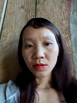 Snapshot of bonnie-00 chatting on 10-10-25, 01:26 bonnie-00 online show from 10-10-25, 01:26