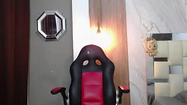 Snapshot of fire_drako_ chatting on 05-12-26, 10:51 fire drako online show from 05-12-26, 10:51