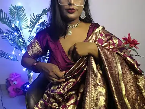 Naughtyy stripgirl online show from 09-23-25, 04:21