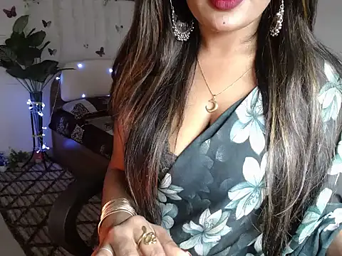 Naughtyy stripgirl online show from 03-07-26, 04:59