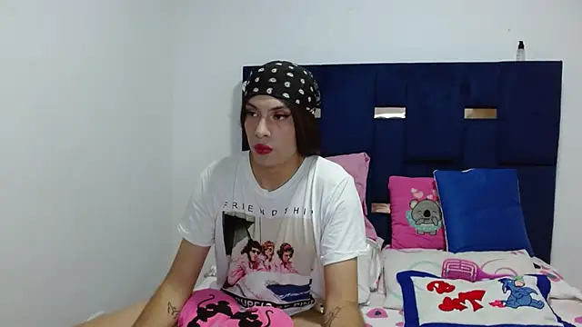 PinkLuna LolaBloom online show from 05-03-26, 03:23