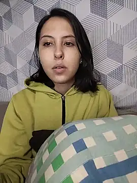 scarletoficial online show from 07-05-26, 01:56