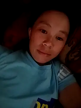 lyuyenkk online show from 09-18-25, 06:48