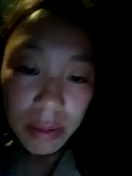 lyuyenkk online show from 09-21-25, 01:24