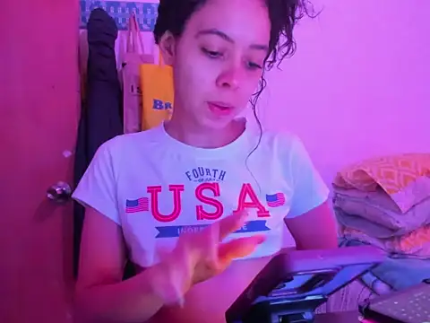 Snapshot of Annie_rosse1017 chatting on 02-28-26, 01:12 Annie rosse1017 online show from 02-28-26, 01:12