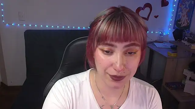 Miacatsito3 online show from 07-24-26, 03:04