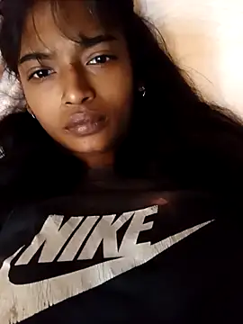 Snapshot of Alexia_holbert chatting on 11-19-25, 05:51 Alexia holbert online show from 11-19-25, 05:51