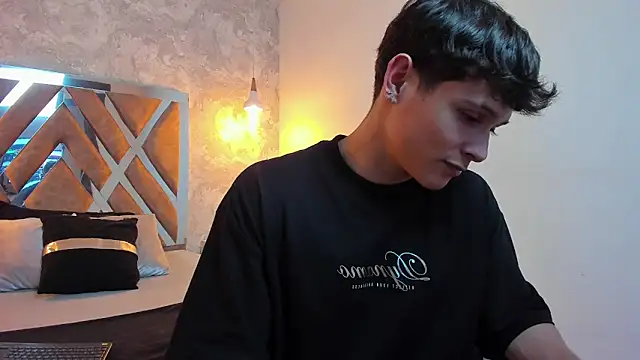 kraven lust online show from 04-12-26, 03:11